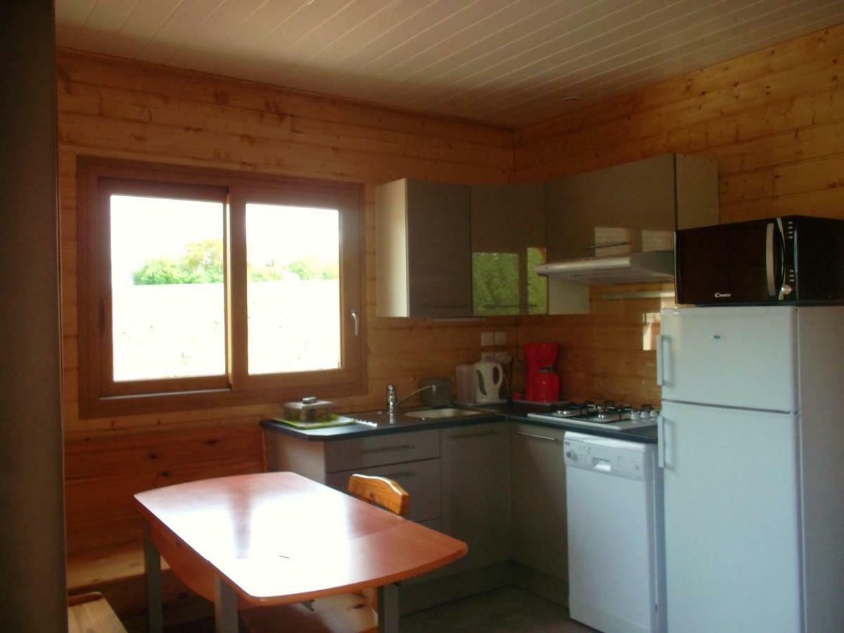 Chalet La Noisetiere Armalou プイイ・シュル・ロワール エクステリア 写真